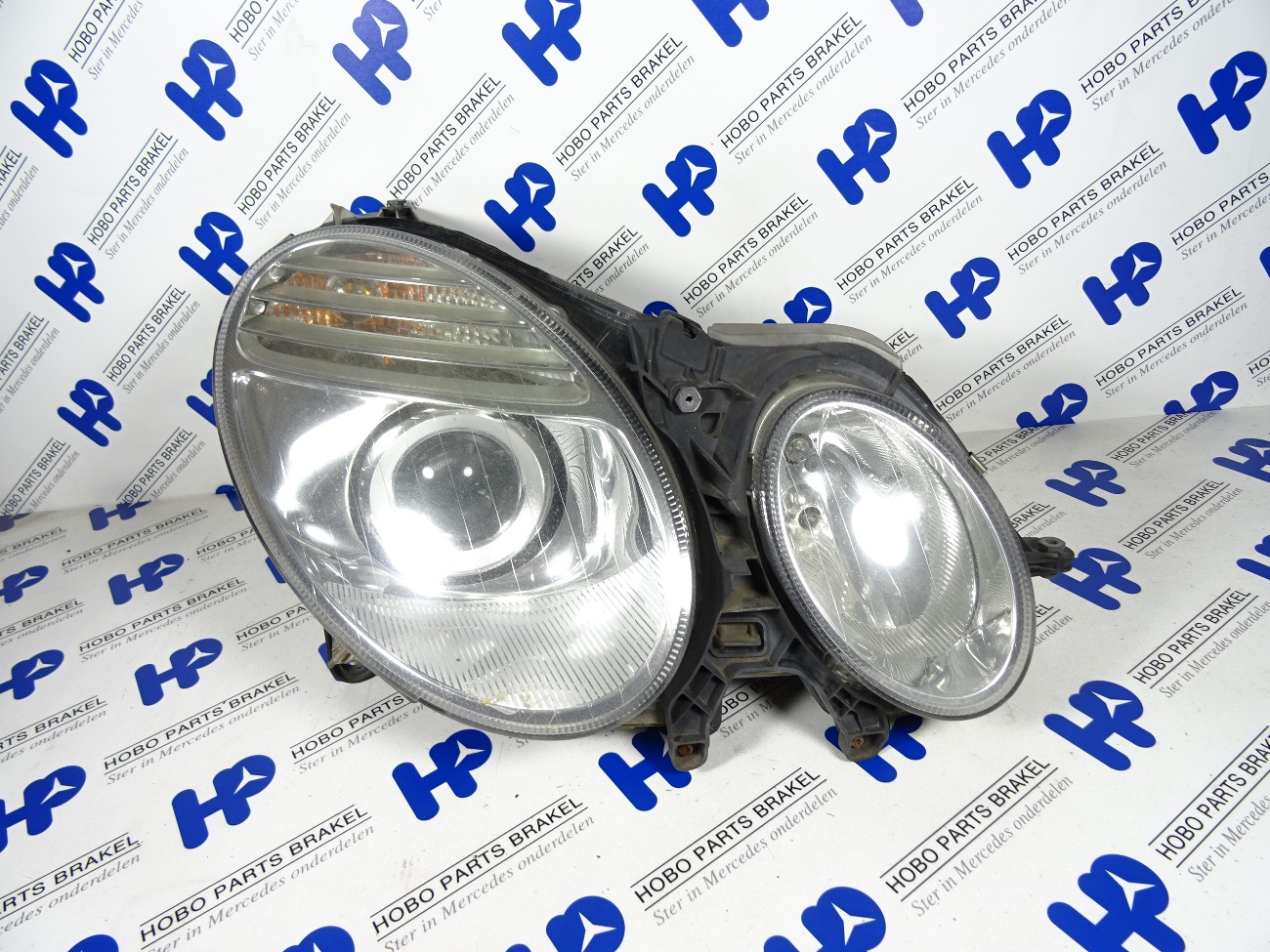 Koplamp E-klasse w211 Facelift Rechts