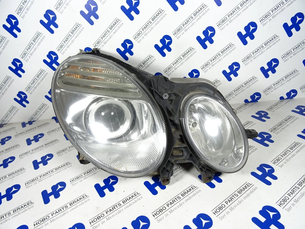 Koplamp E-klasse w211 Facelift Rechts
