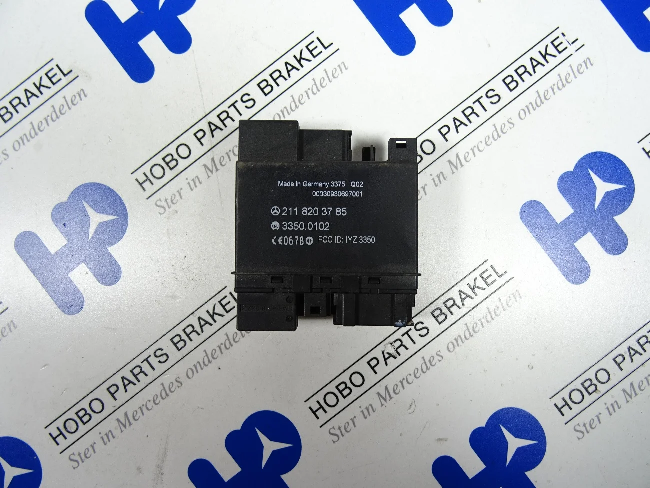 Keyless-Go module A 211 820 3785 - A2118203785 - A2118203785
