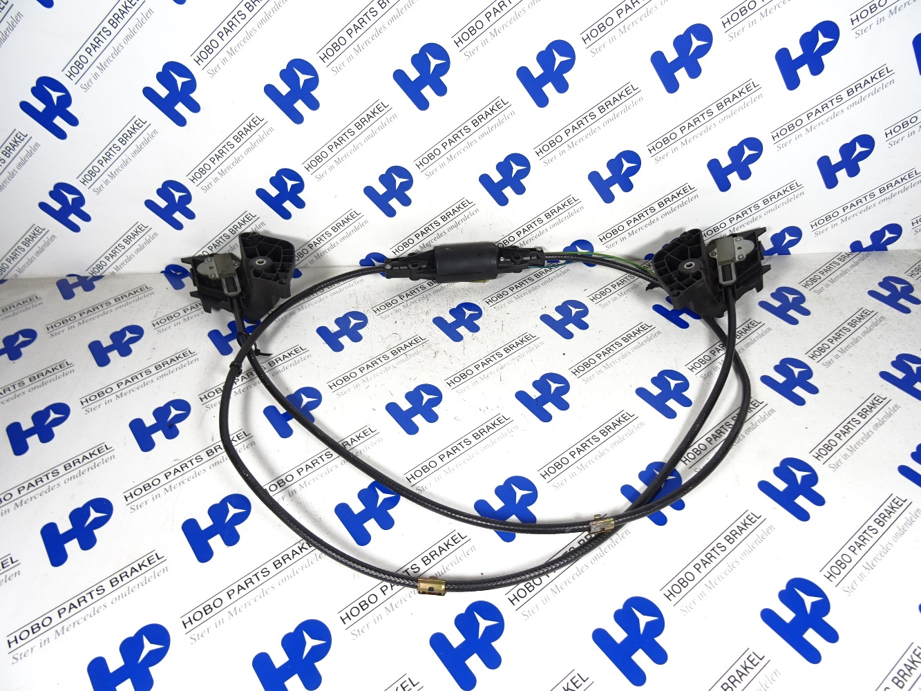 Bagage afdekking motor A 211 820 3942