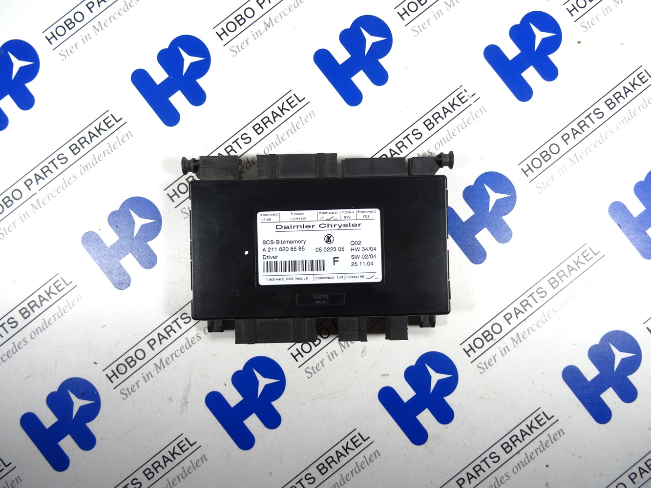 Stoel module A 211 820 8585