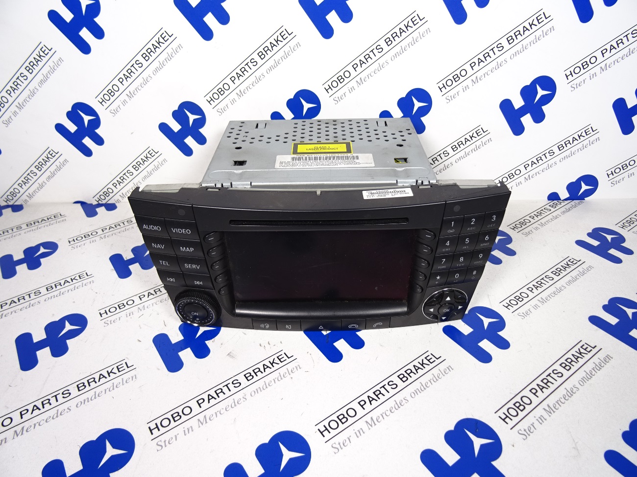 Comand A 211 827 6842 - A2118276842 - A2118276842