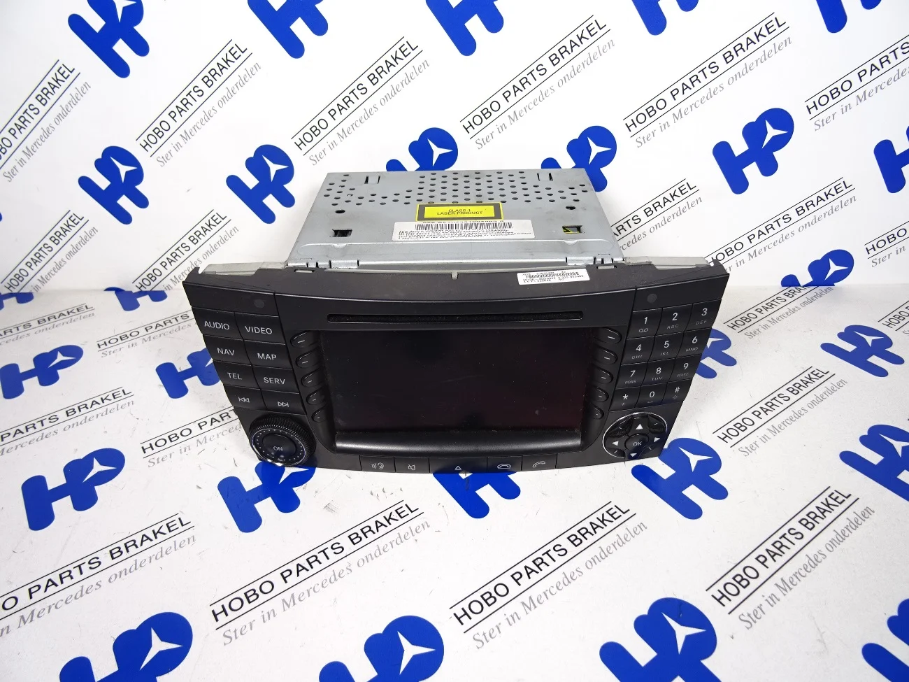 Comand A 211 827 6842 - A2118276842 - A2118276842