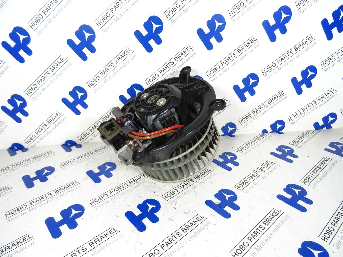 Kachelmotor A 211 830 0908