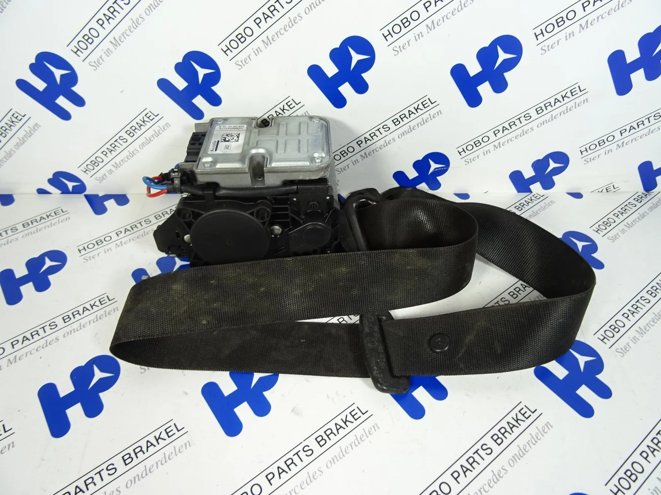 Gordel A 211 860 5686 RV zwart