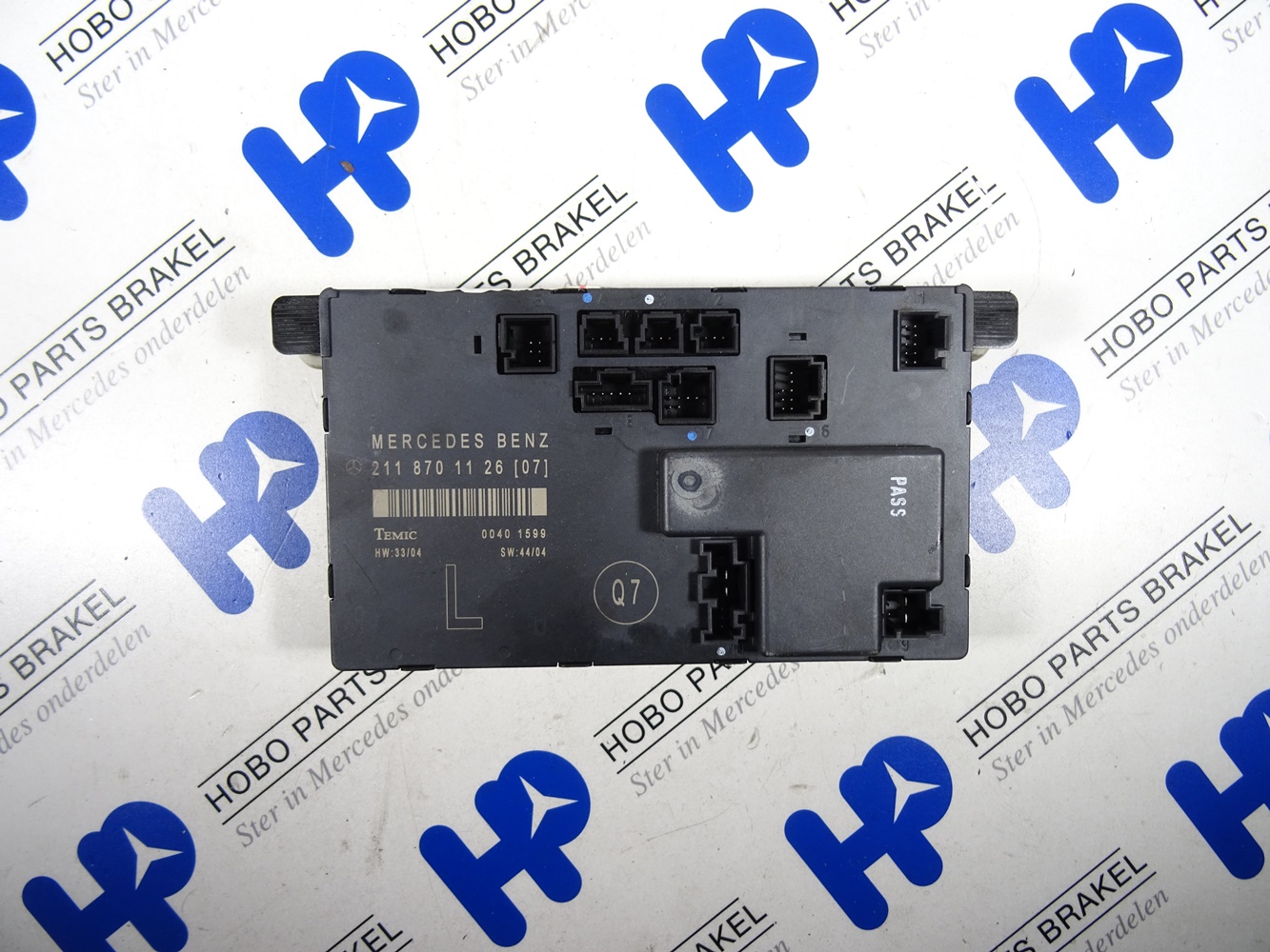 Deur module A 211 870 1126 LV