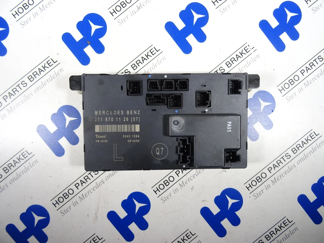 Deur module A 211 870 1126 LV