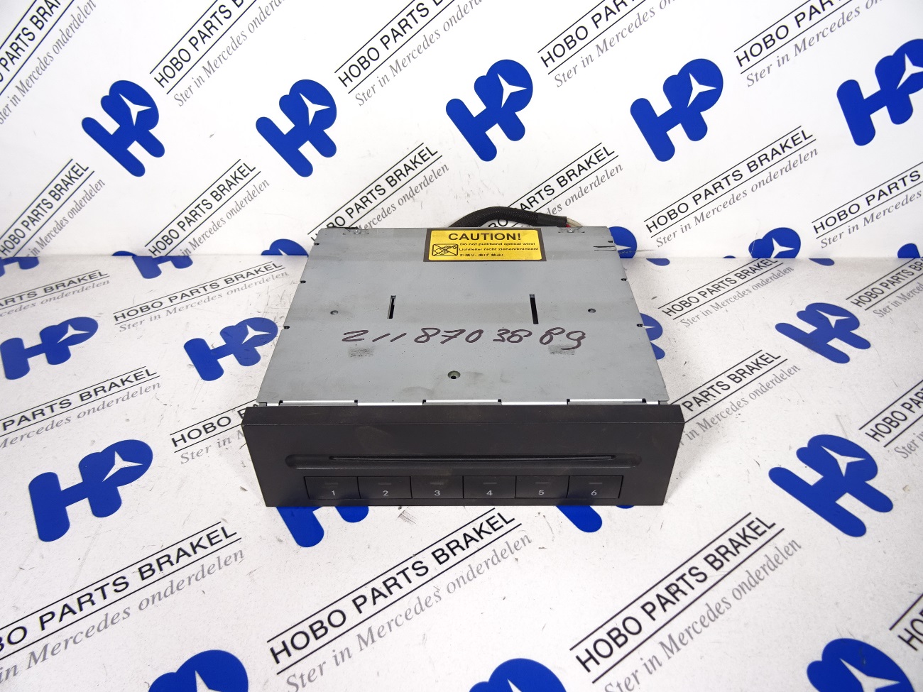 CD-wisselaar A 211 870 3889 - A2118703889 - A2118703889