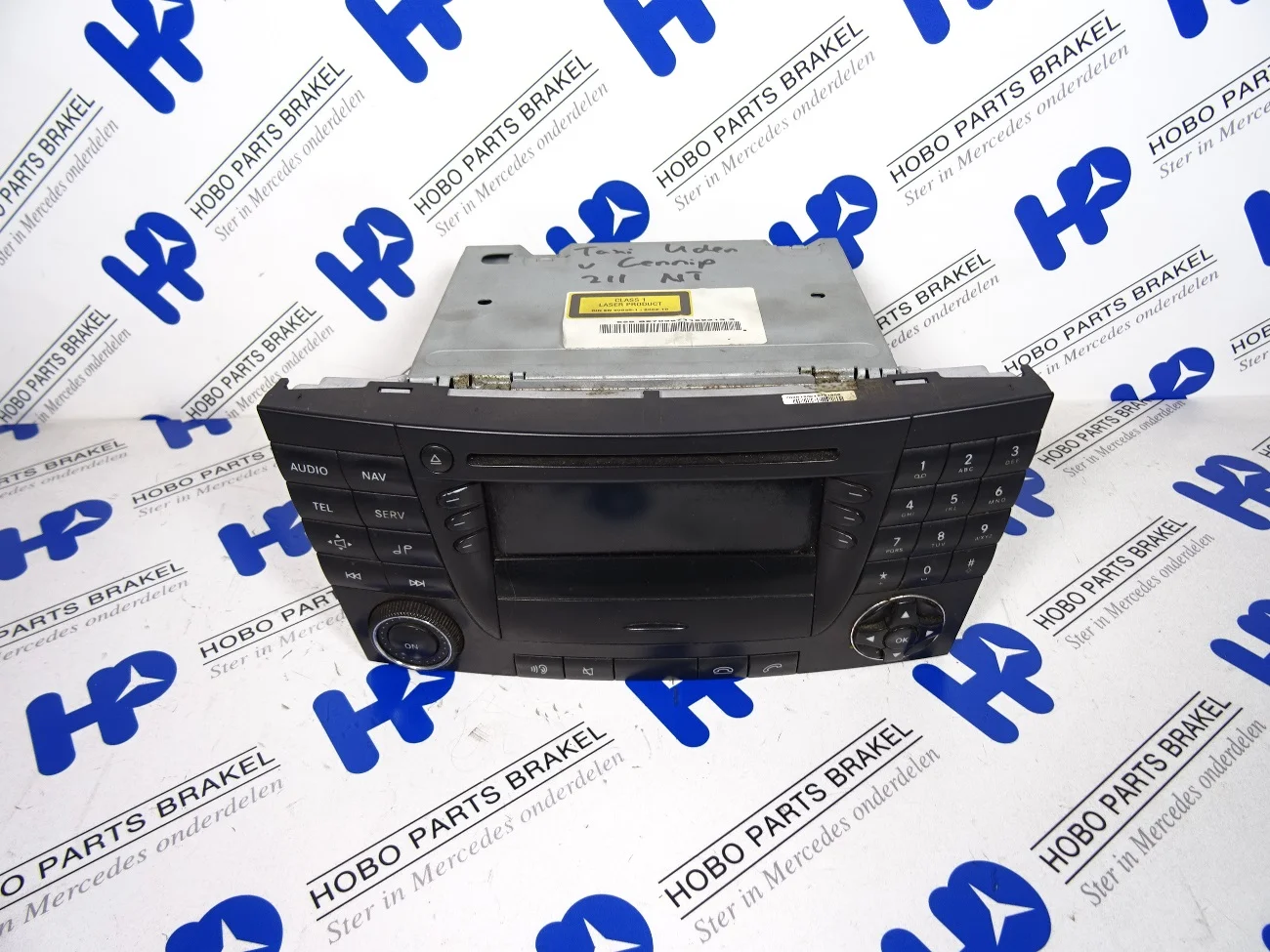 Radio CD player A 211 870 6990 - A2118706990 - A2118706990