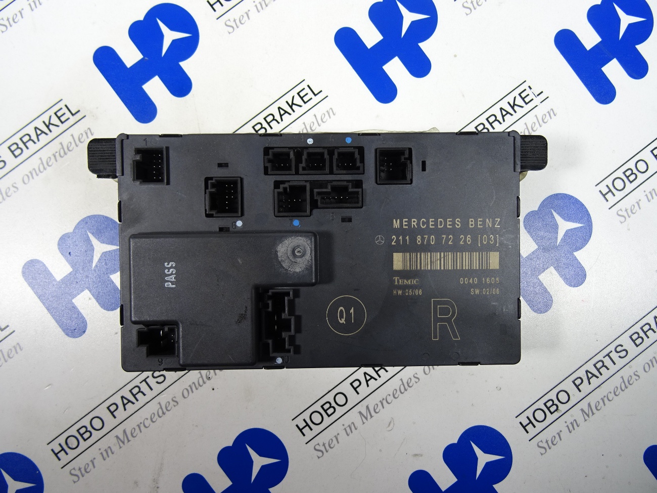 Deur module A 211 870 7226 RV