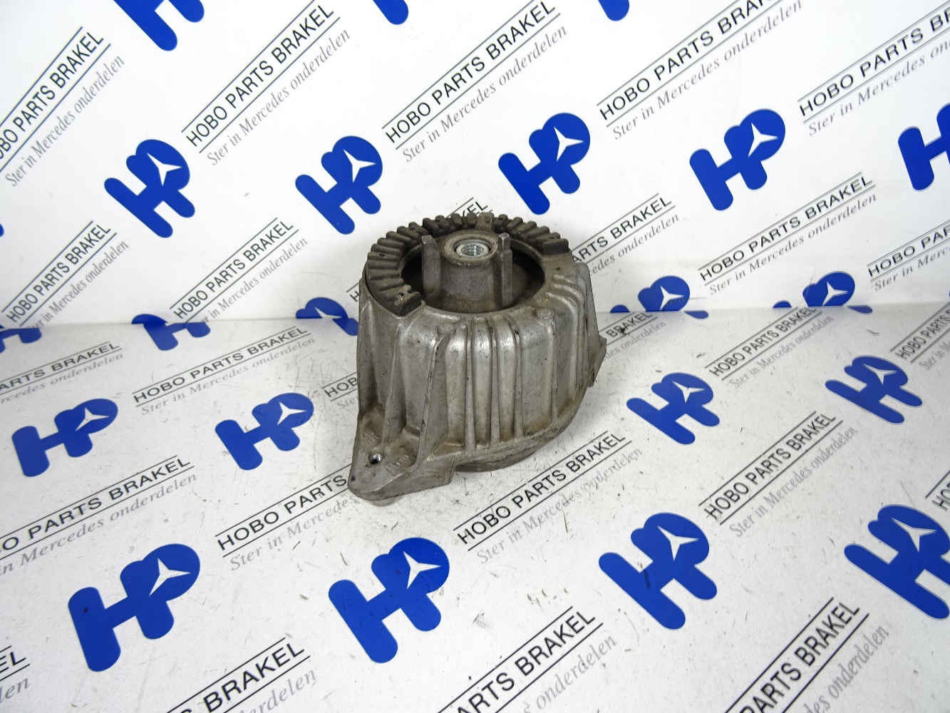 Motorsteun A 212 240 6317