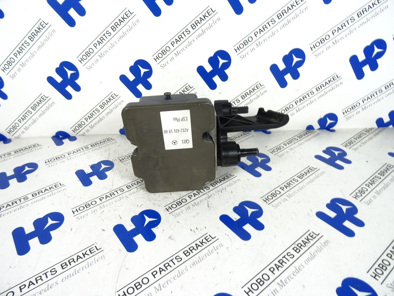 ABS pomp A 212 431 1948