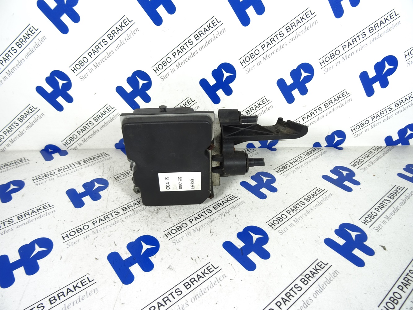 ABS pomp A 212 431 5512