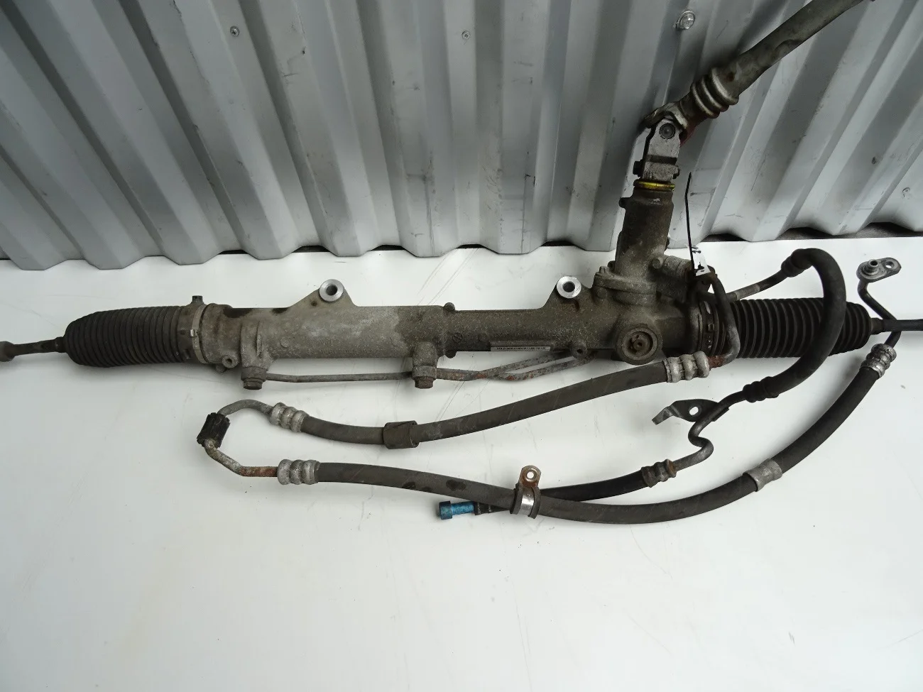 Steering rack A 212 460 3000 - A2124603000 - A2124603000