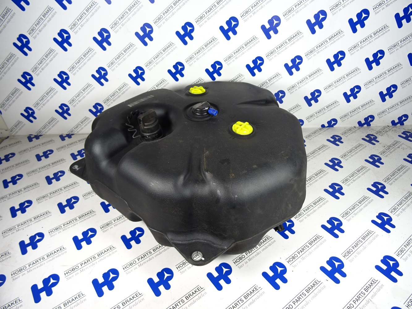 AdBlue brandstoftank A 212 470 4802 - A2124704802 - A2124704802
