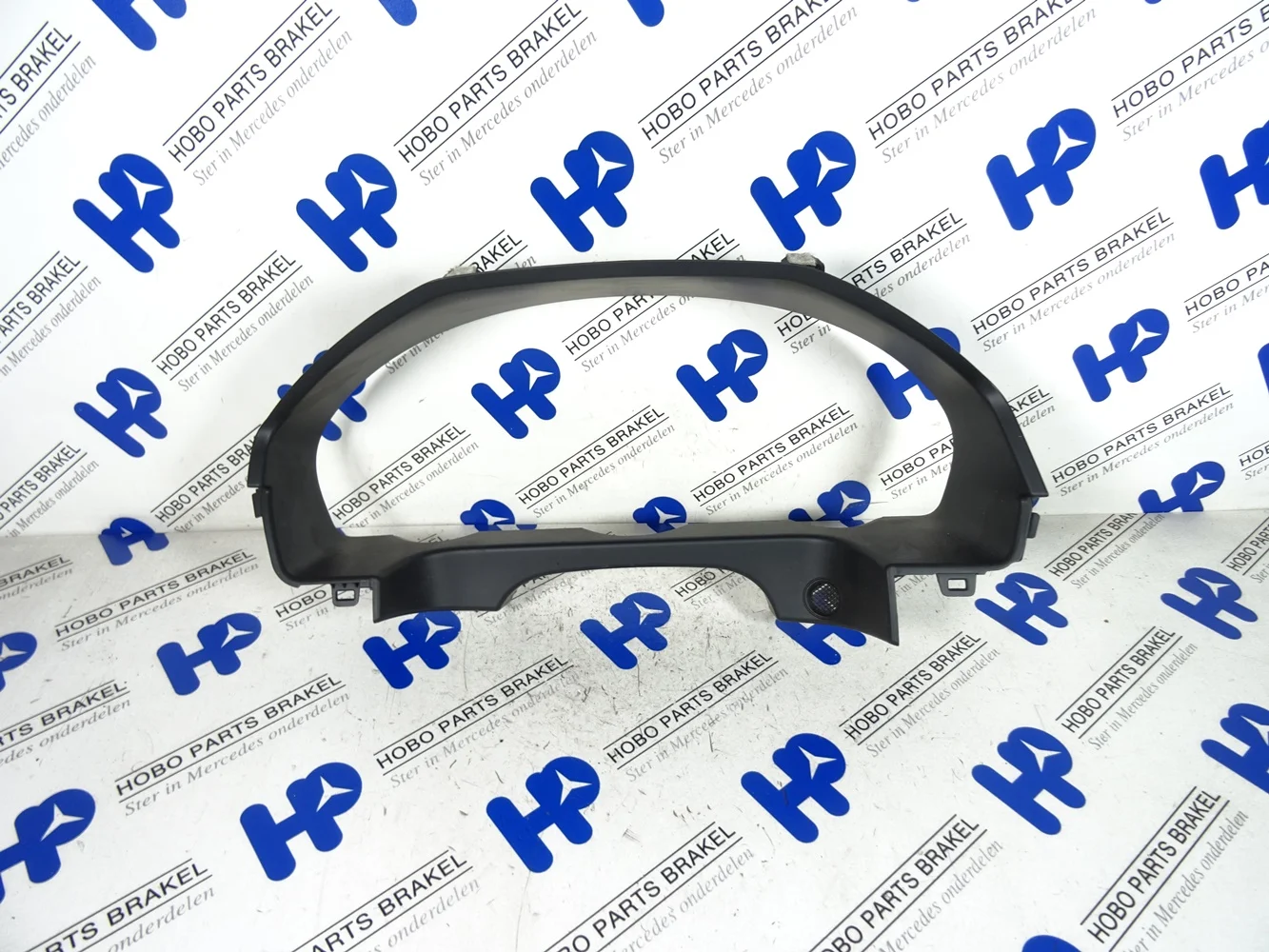 Dashboard afdekking A 212 680 5100
