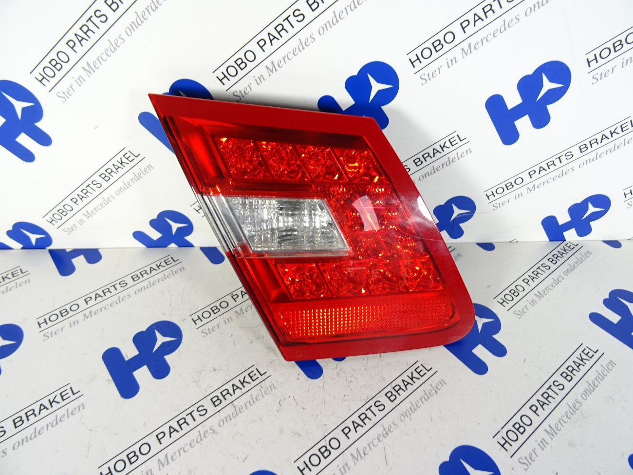 Achterlicht E-klasse w212 Achterklep Links