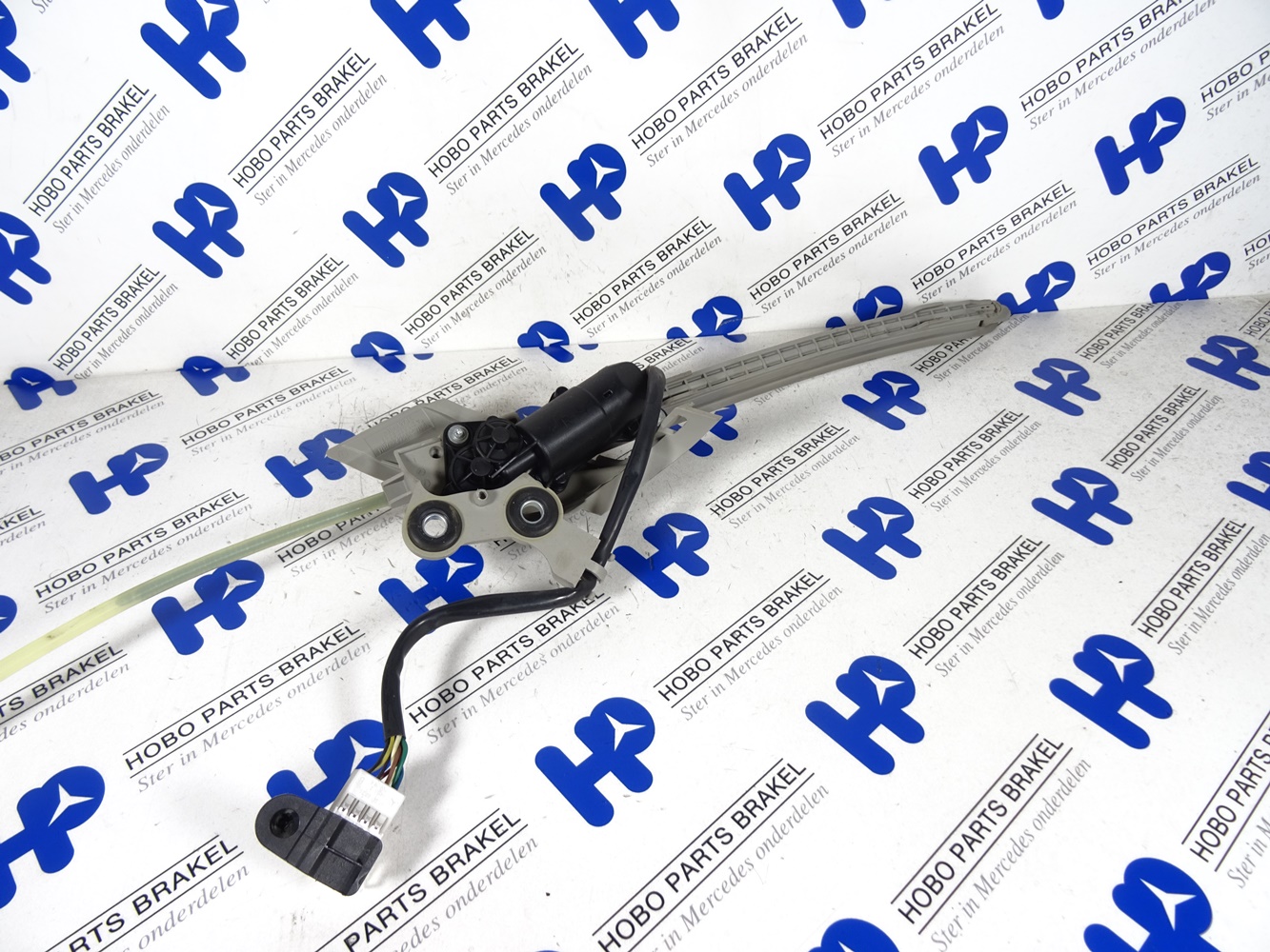Rolhoes geleiding motor A 212 820 3042 grijs