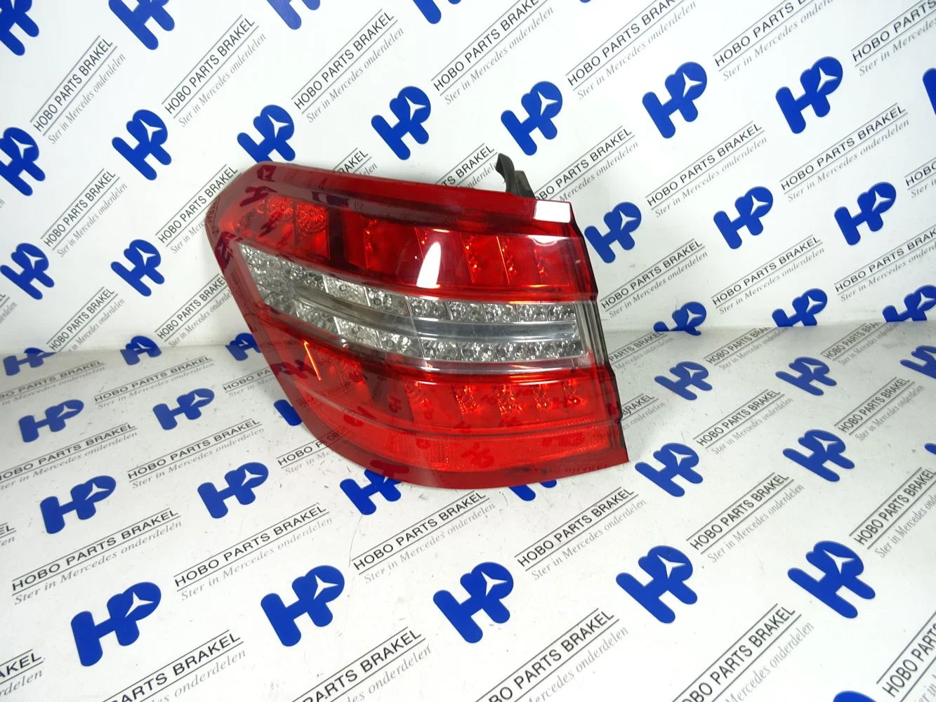 Achterlicht E-klasse w212 Combi Avantgarde Links - A2128203964 - A2128203964