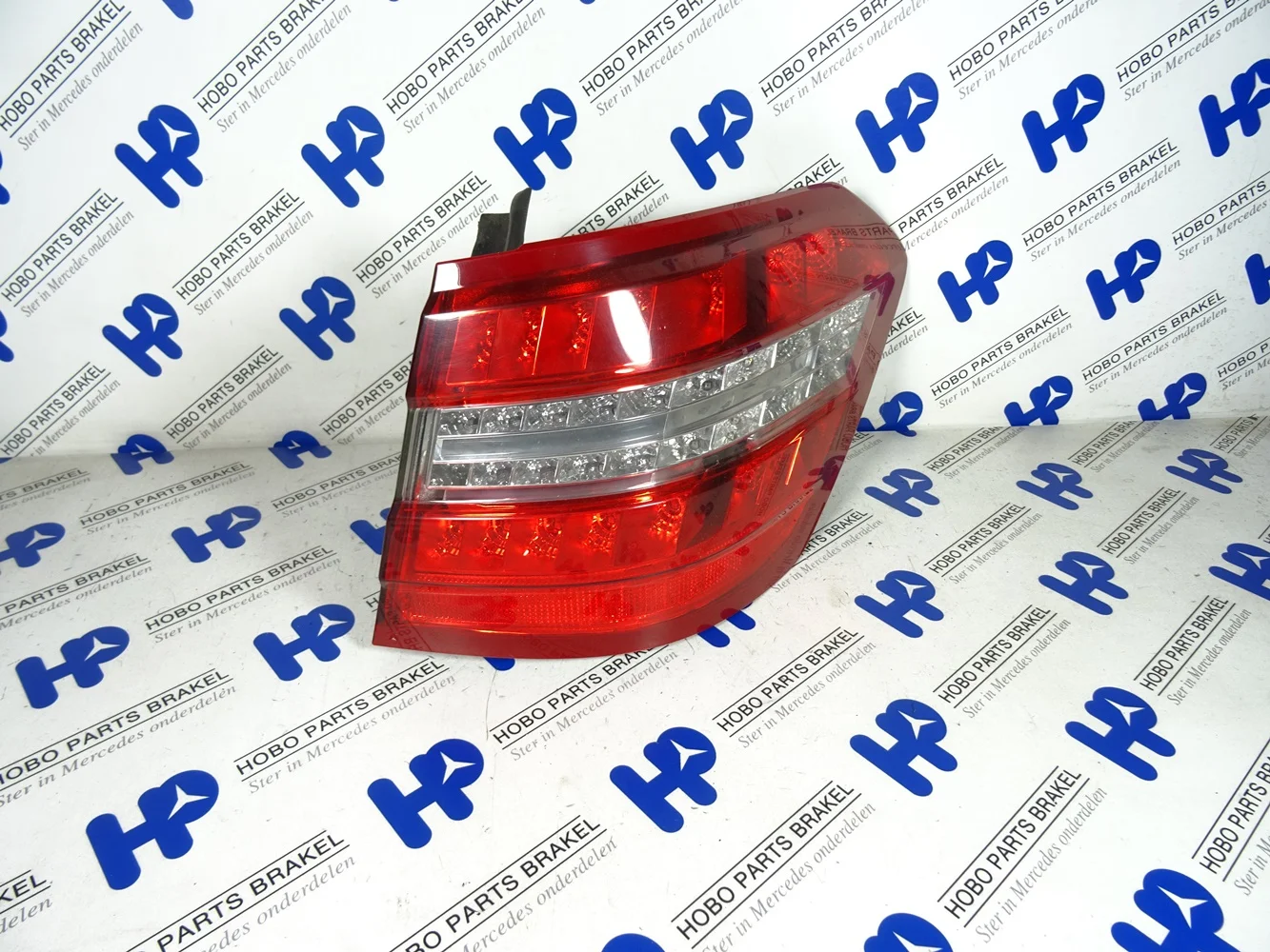 Achterlicht E-klasse w212 Combi Avantgarde Rechts - A2128204064 - A2128204064