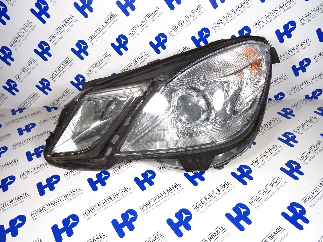 Headlight E-class w212 Left - A2128208161 - A2128208161