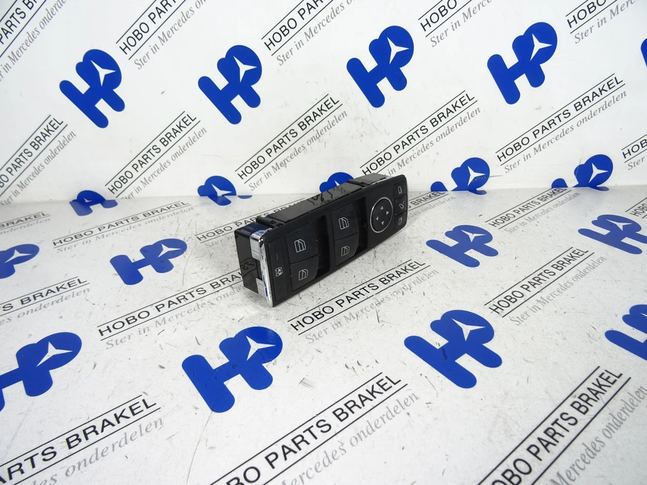 Window switch A 212 820 8310 - A2128208310 - A2128208310