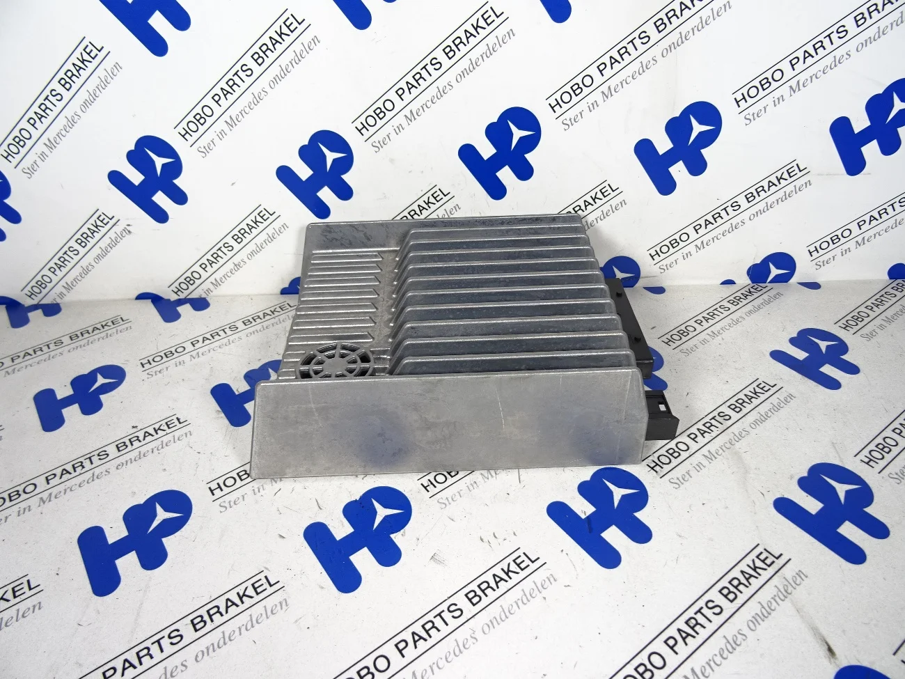 Amplifier A 212 870 0194 - A2128700194 - A2128700194