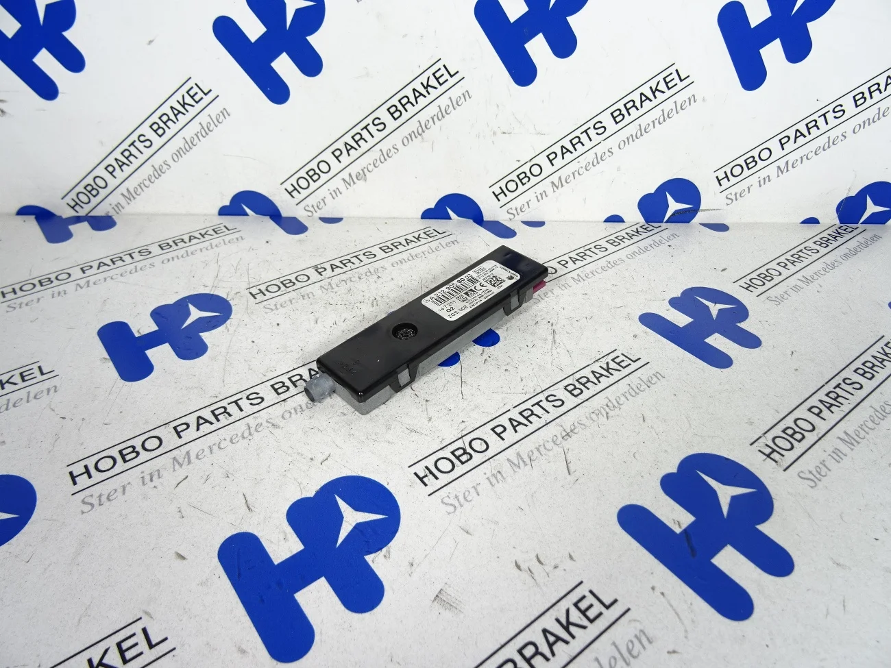 Antenna amplifier A 212 905 8003 - A2129058003 - A2129058003