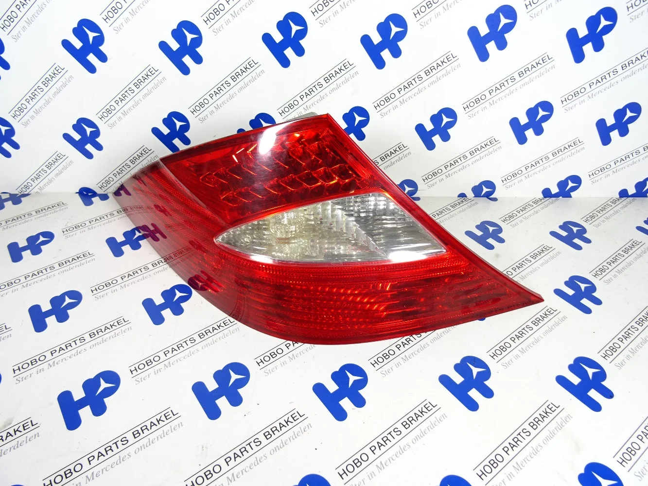 Achterlicht CLS-klasse w219 Links - A2198200164 - A2198200164