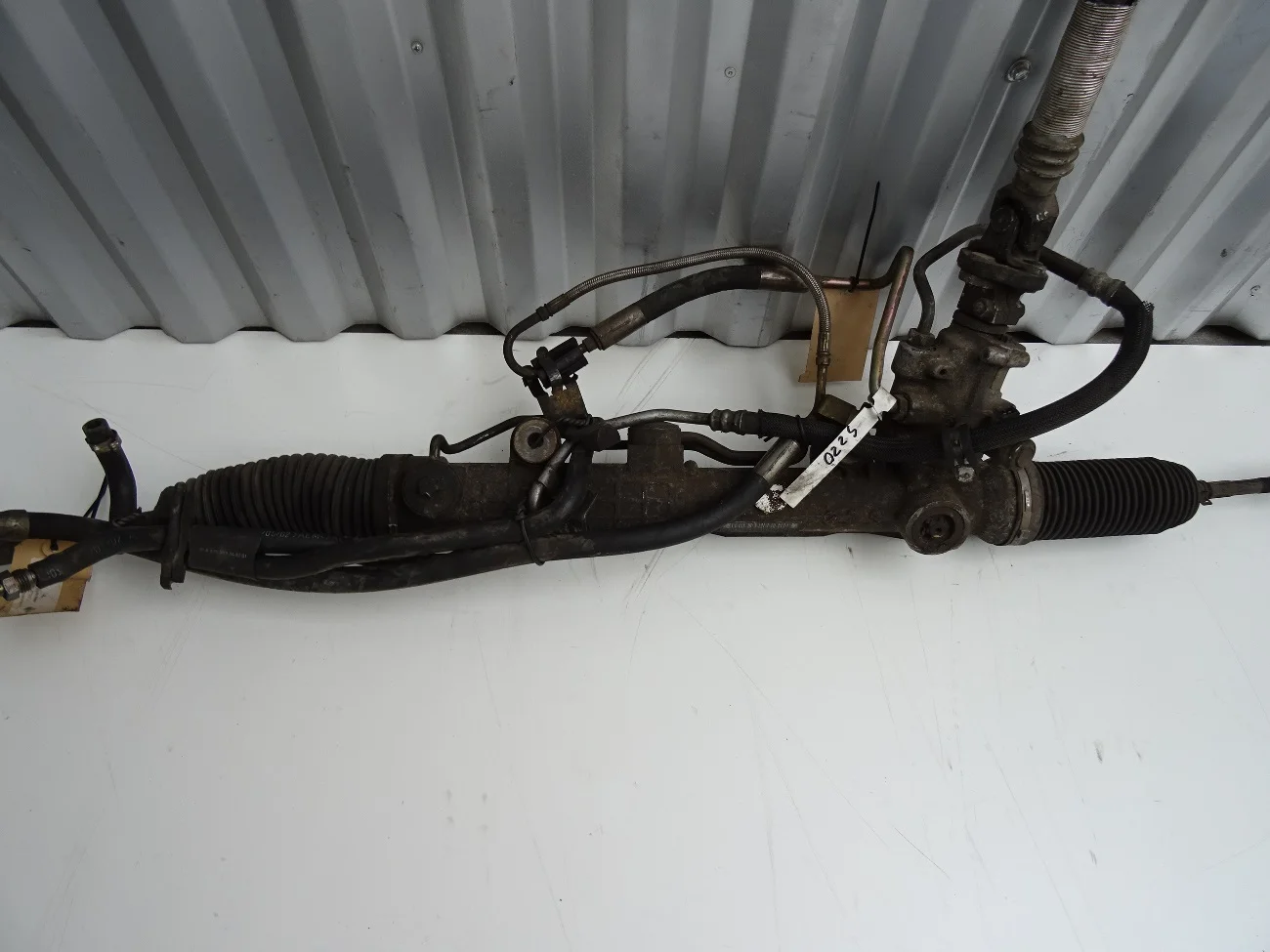 Steering rack A 220 460 0800 - A2204600800 - A2204600800