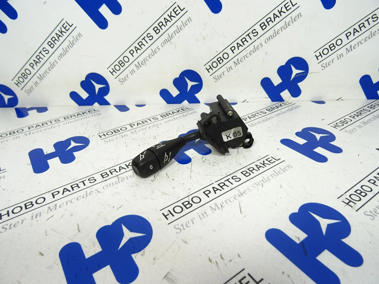 Steering column adjuster A 220 545 0022 - A2205450022 - A2205450022