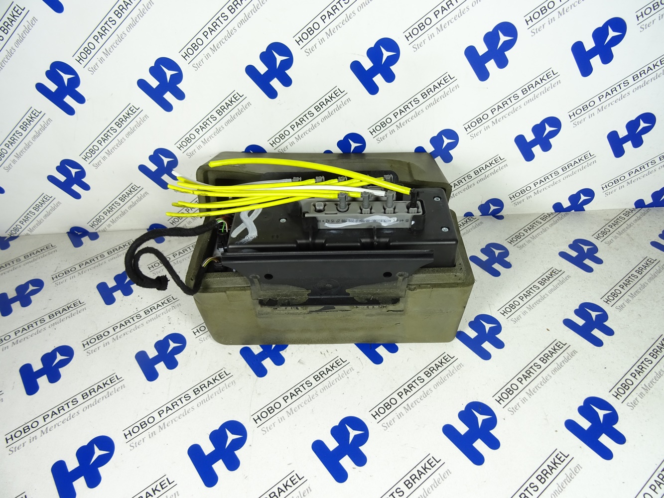CV pomp A 220 800 0248 - A2208000248 - A2208000248