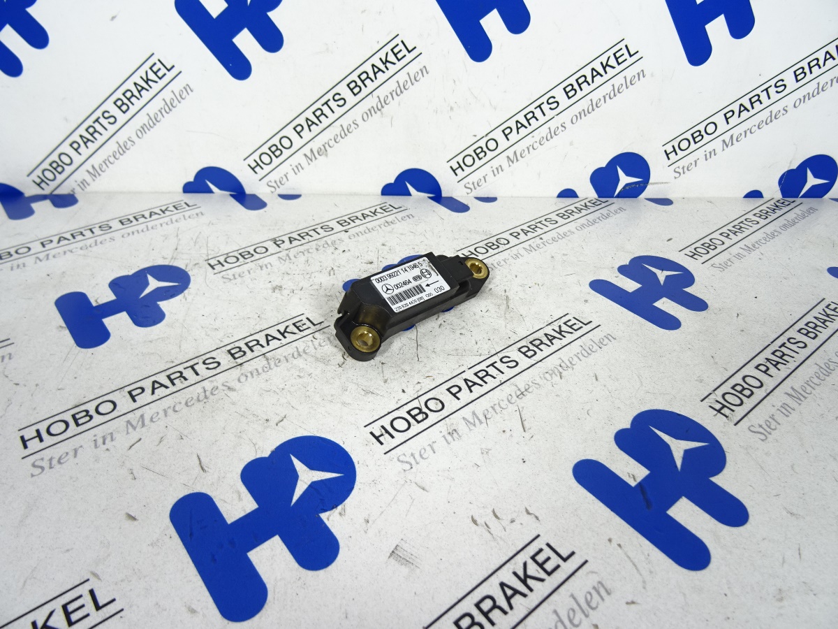 Airbag sensor A 220 820 4426 - A2208204426 - A2208204426