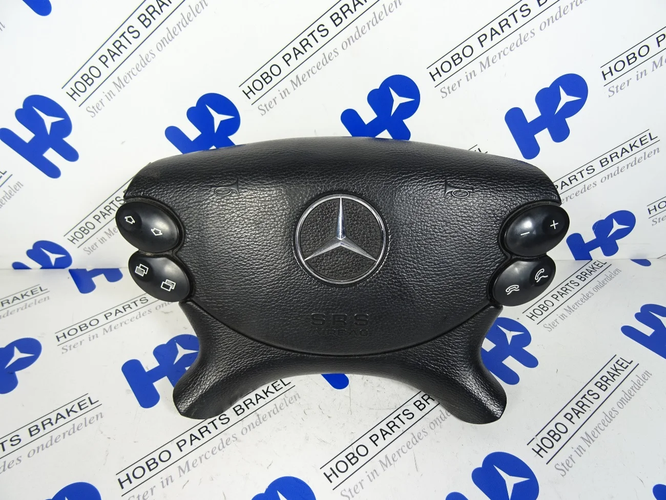 Airbag stuur CLK-klasse w209 zwart. - A2308600102 7241 - A2308600102-7241