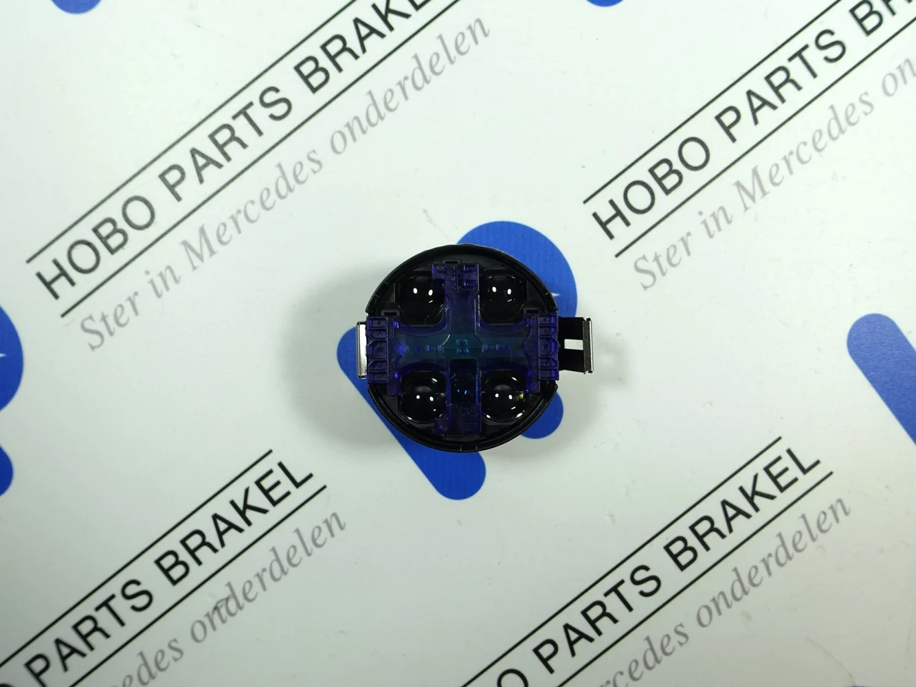Regen/licht sensor A 246 901 2504