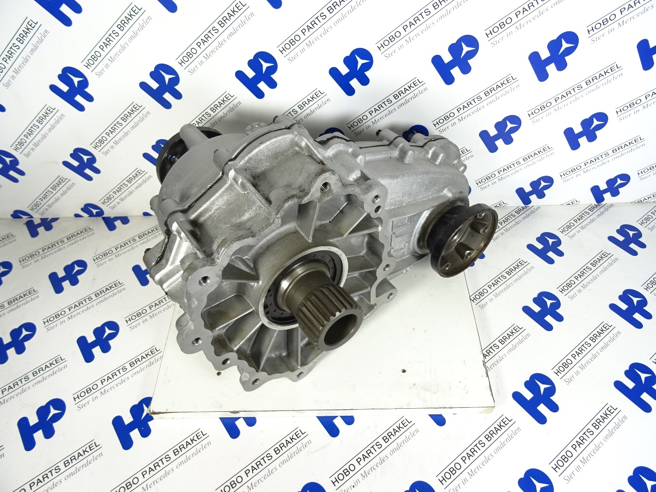 Tussenbak A 251 280 0900 Revisie - A2512800900 - A2512800900-R