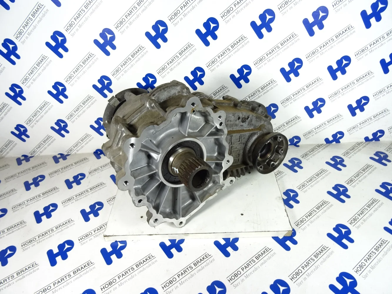 Tussenbak A 251 280 2900 - A2512802900 - A2512802900