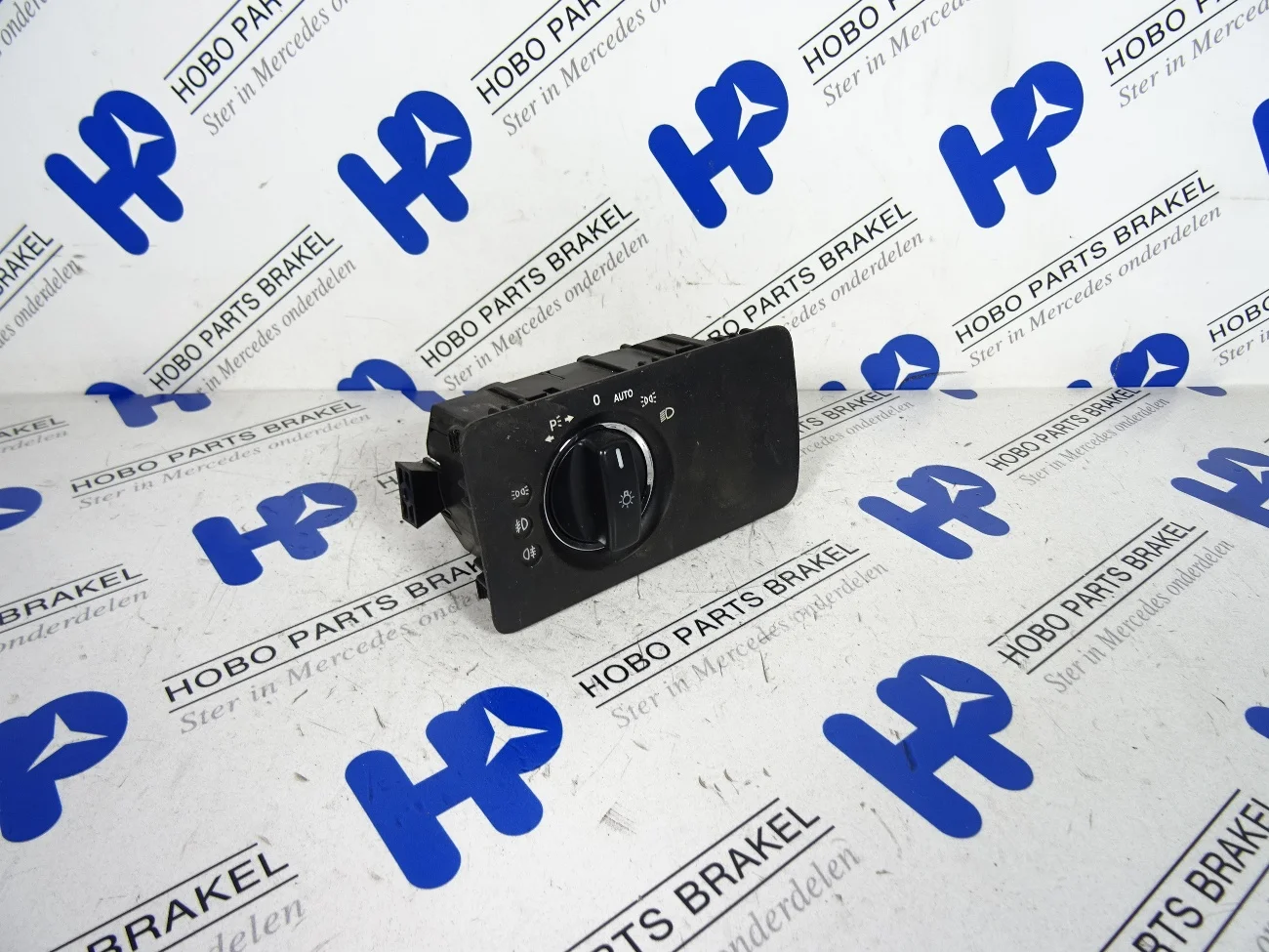 Lichtschakelaar A 251 545 4604 zwart