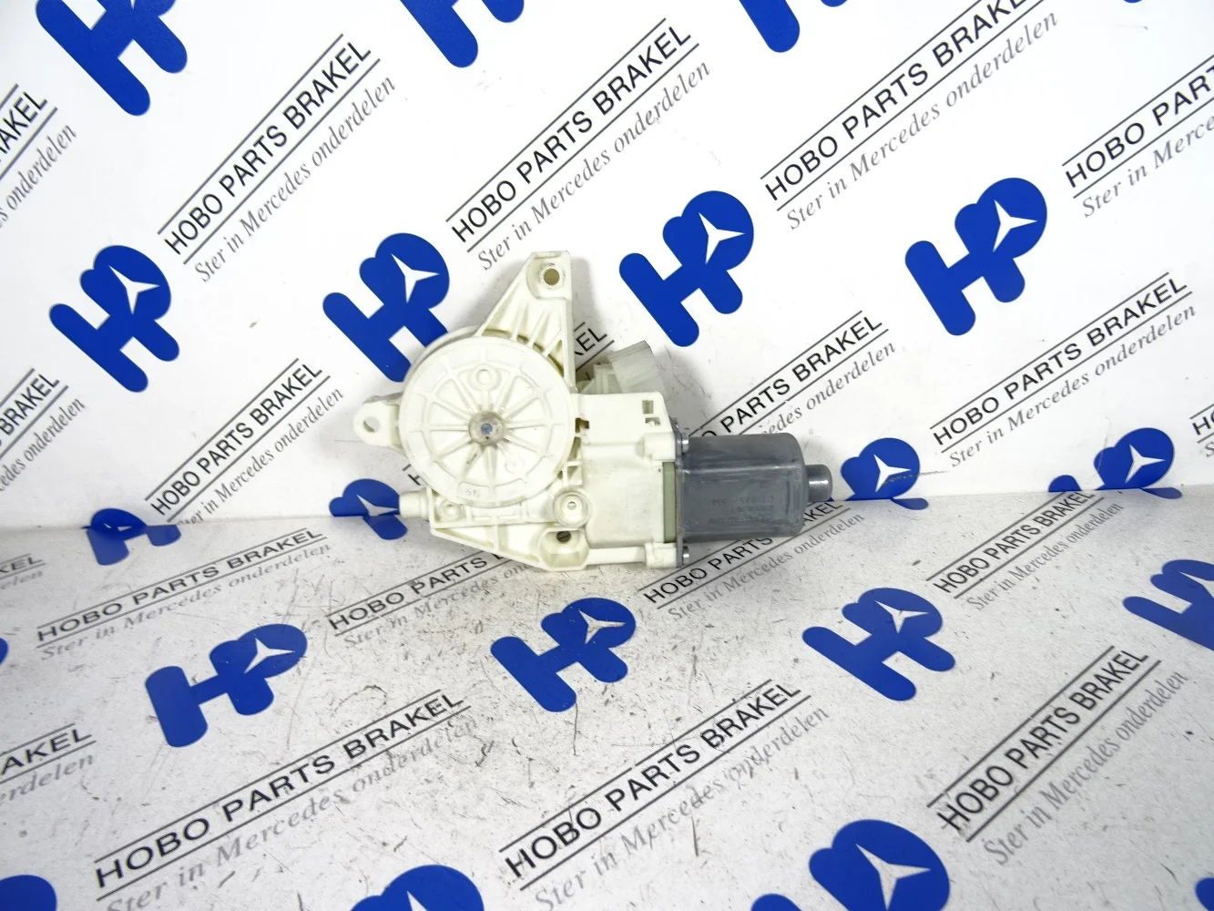 Window motor A 447 906 3600 - A4479063600 - A4479063600