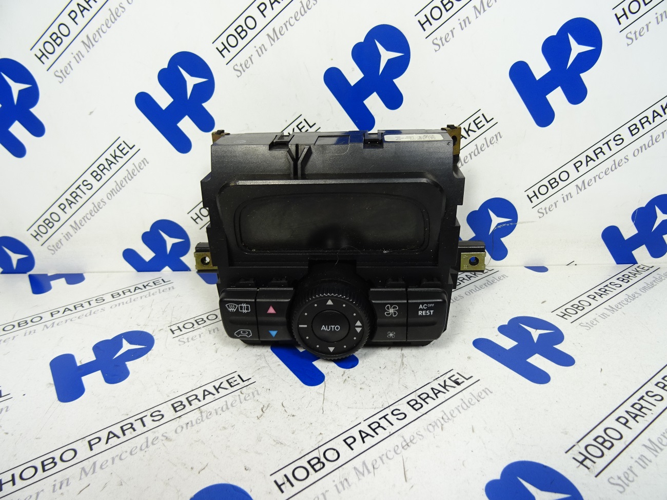 Kachelpaneel A 639 446 0928