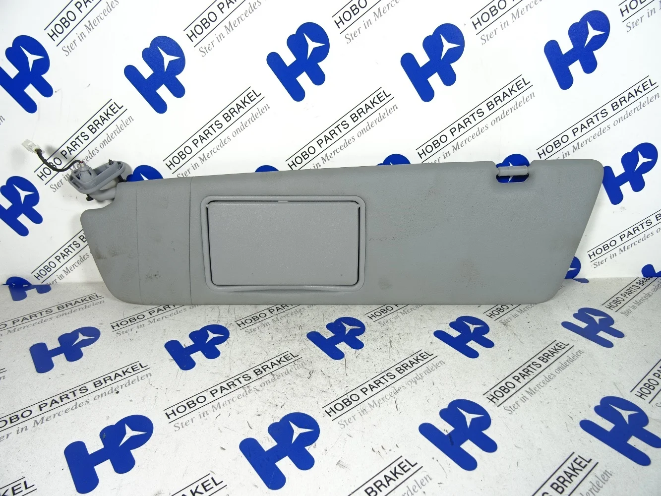 Sun visor A 639 810 0010 +mirror - A6398100010 - A6398100010