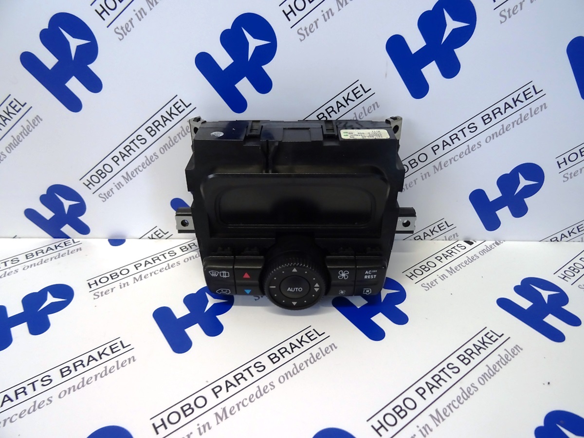 Kachelpaneel A 639 446 1028