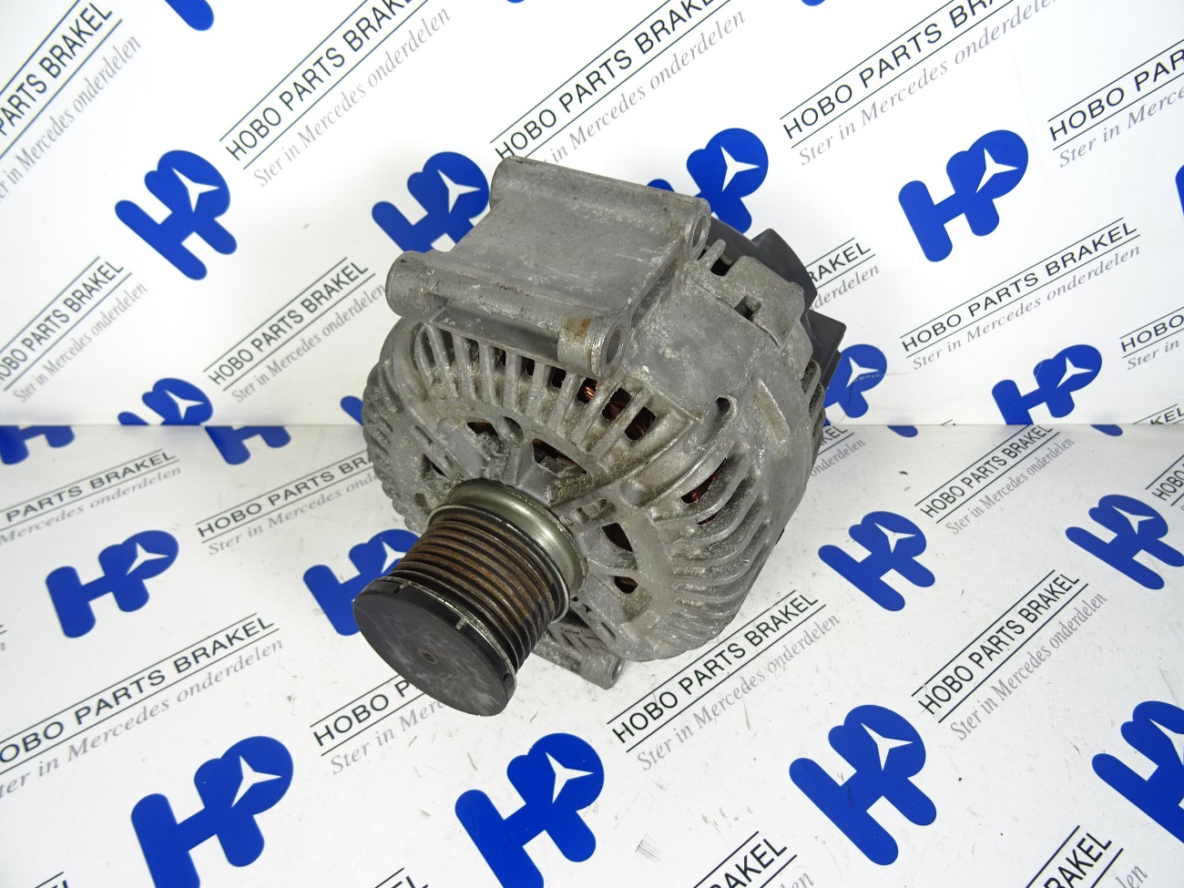 Dynamo A 642 154 0502 - 180A