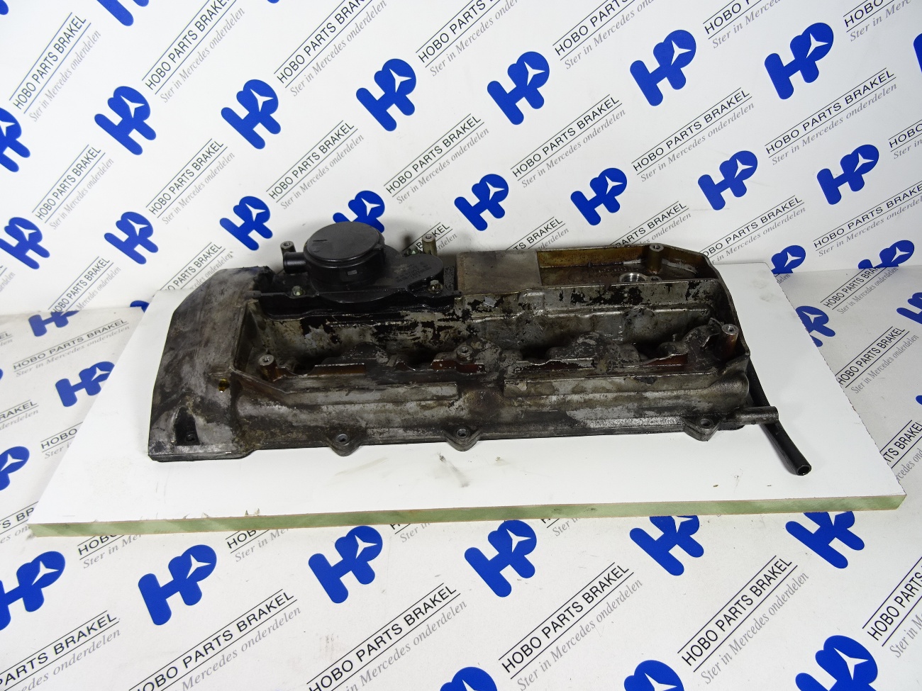 Kleppendeksel A 646 016 0305