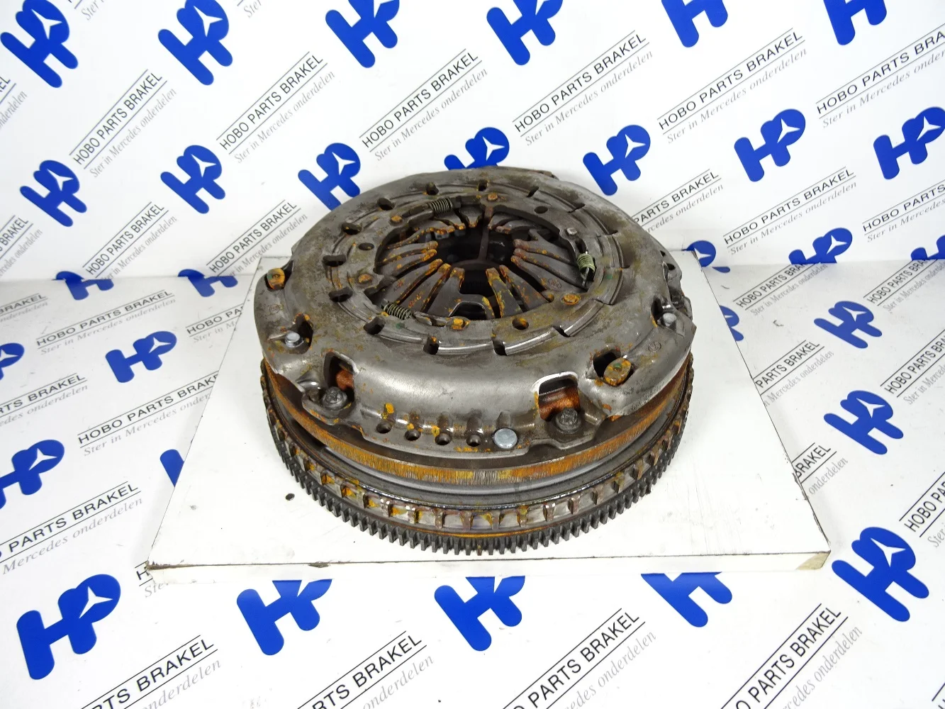 Vliegwiel set A 651 030 0300
