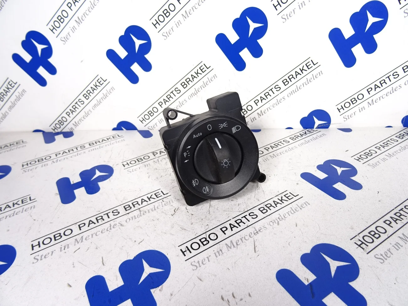 Light switch A 906 545 0804 - A9065450804 - A9065450804