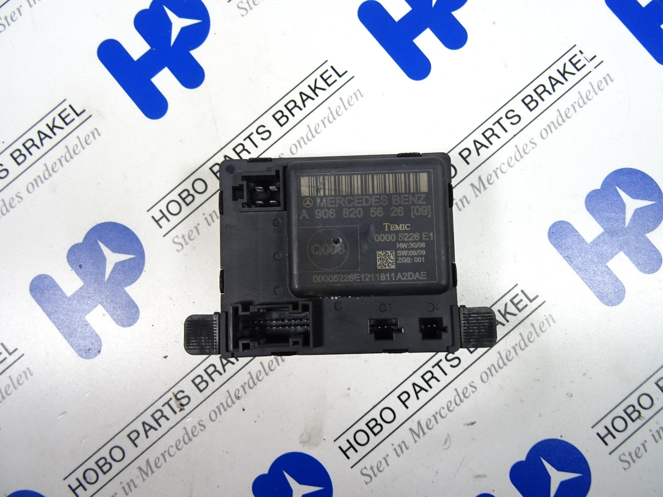 Deur module A 906 820 5626 LV/RV
