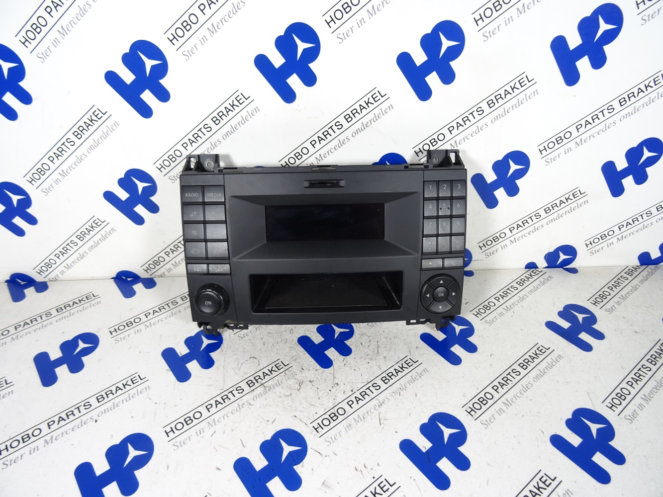 Radio A 906 900 5103