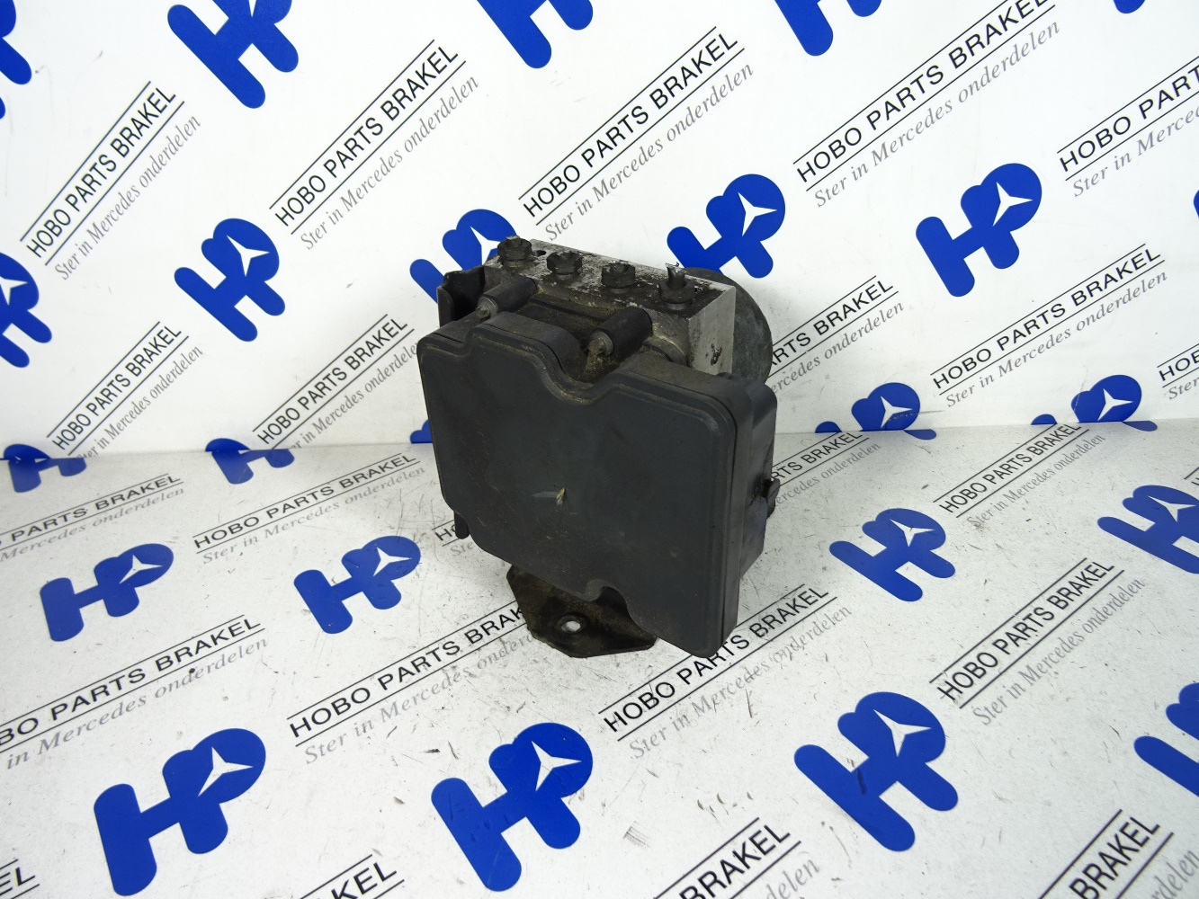 ABS pomp A 906 900 4701