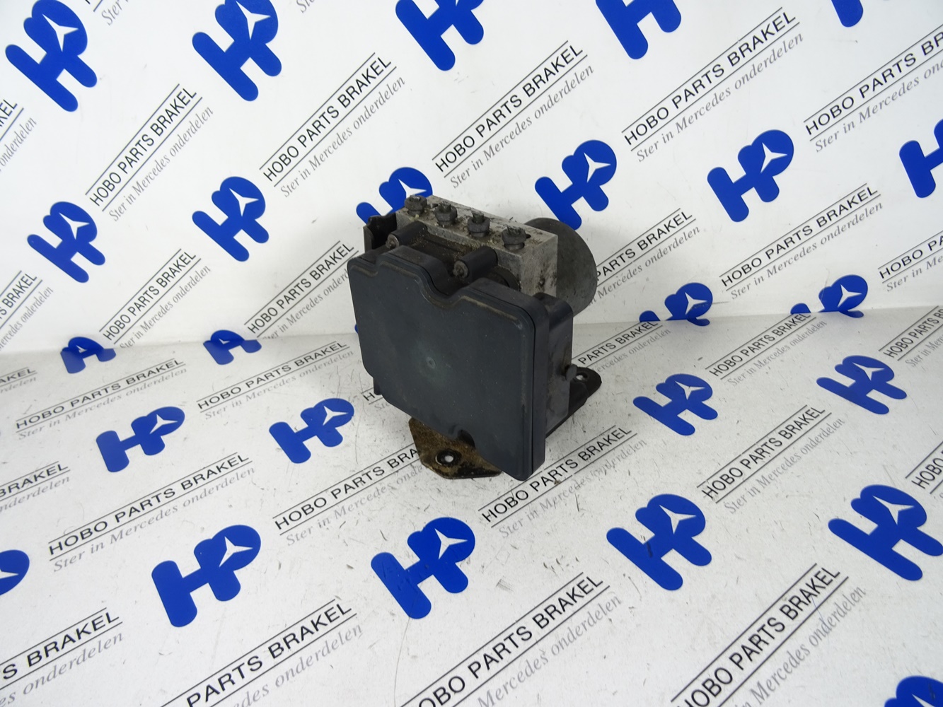 ABS pomp A 906 900 8401